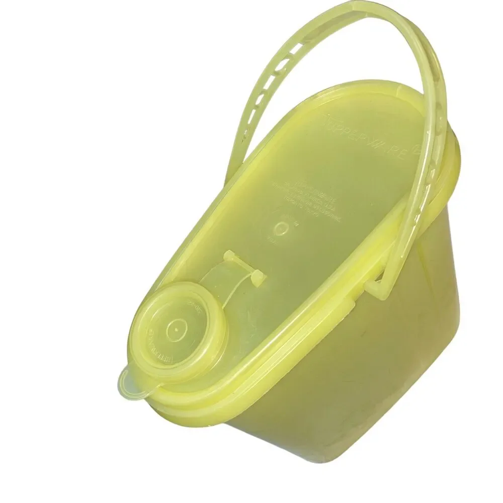 Tupperware 2 Qt Beverage Buddy Pitcher Lid Handle 587 510 Yellow Vintage